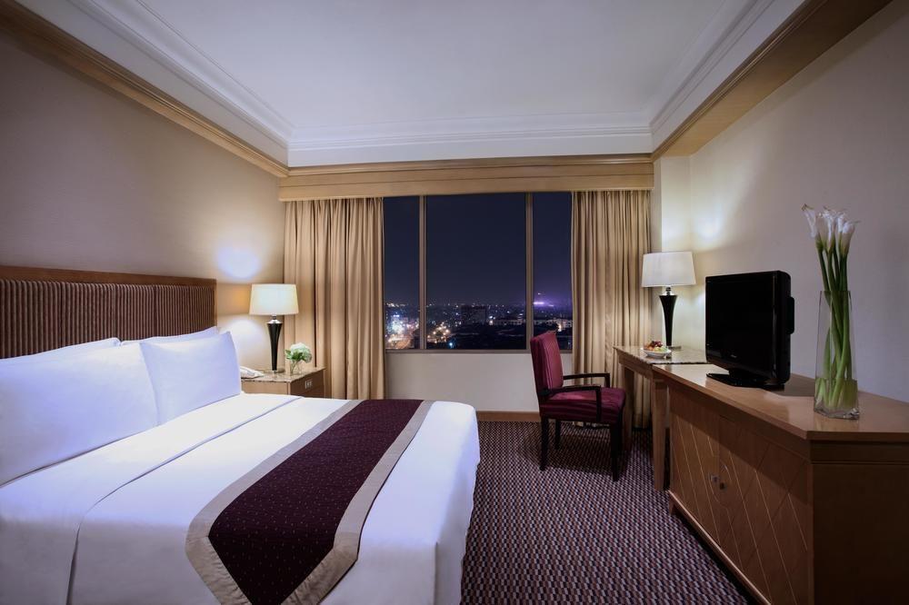 Le Grandeur Mangga Dua Otel Cakarta Dış mekan fotoğraf