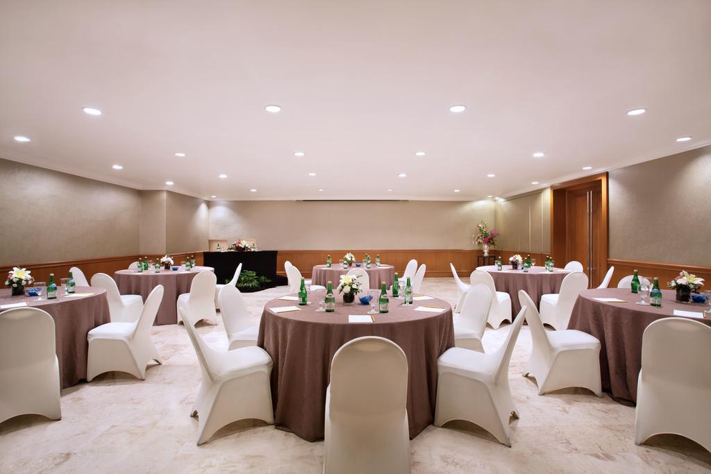 Le Grandeur Mangga Dua Otel Cakarta Dış mekan fotoğraf