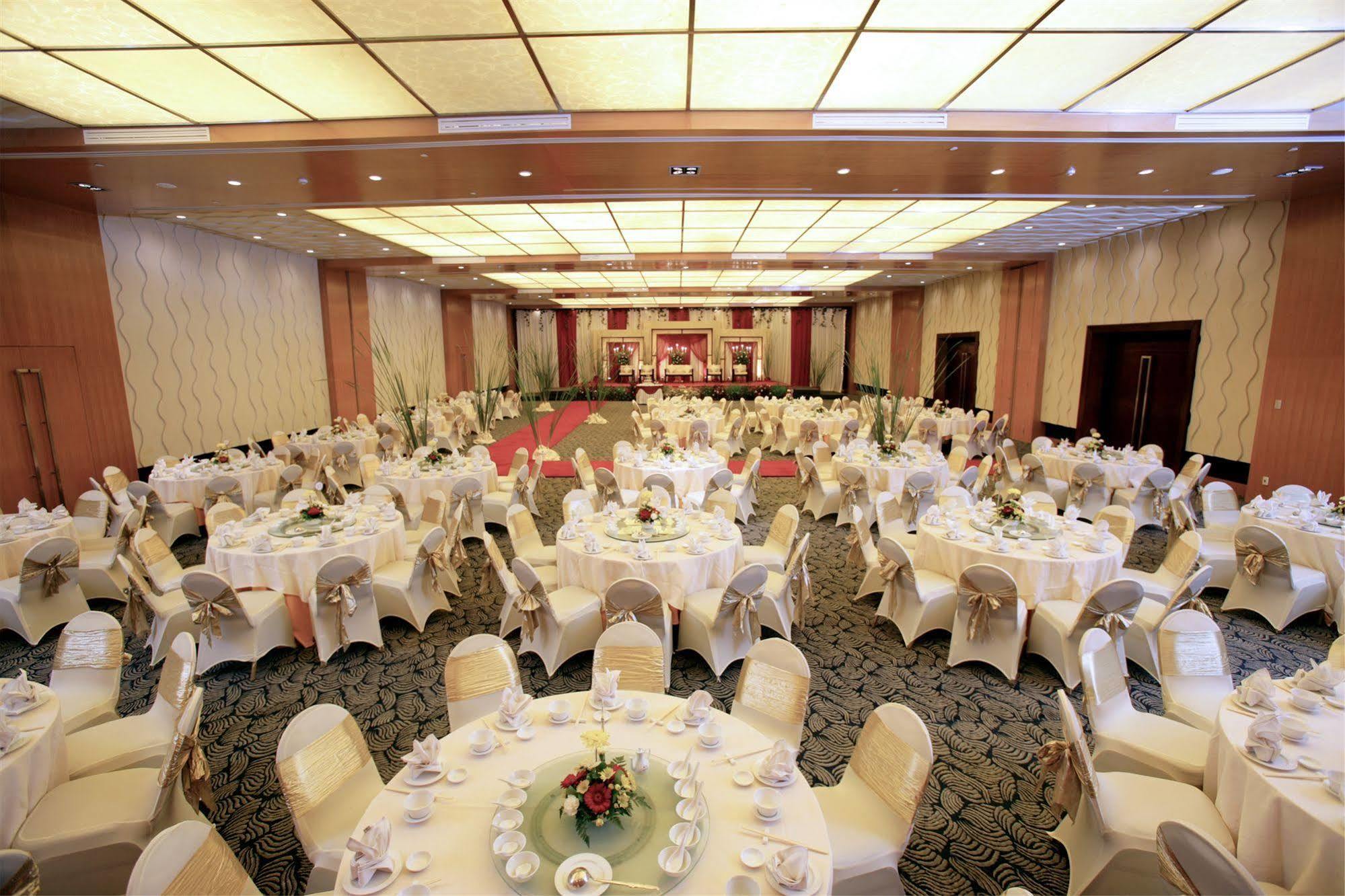 Le Grandeur Mangga Dua Otel Cakarta Dış mekan fotoğraf