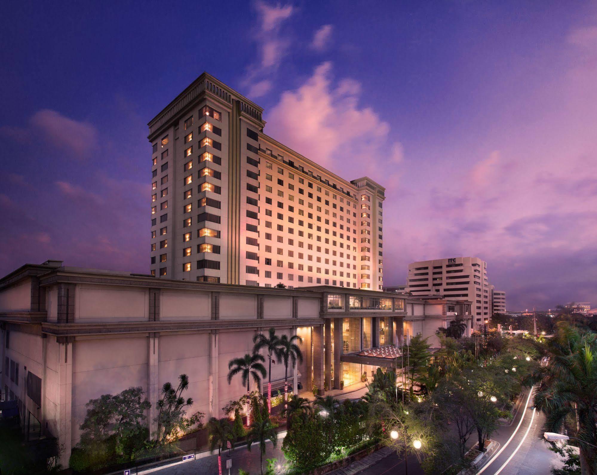 Le Grandeur Mangga Dua Otel Cakarta Dış mekan fotoğraf